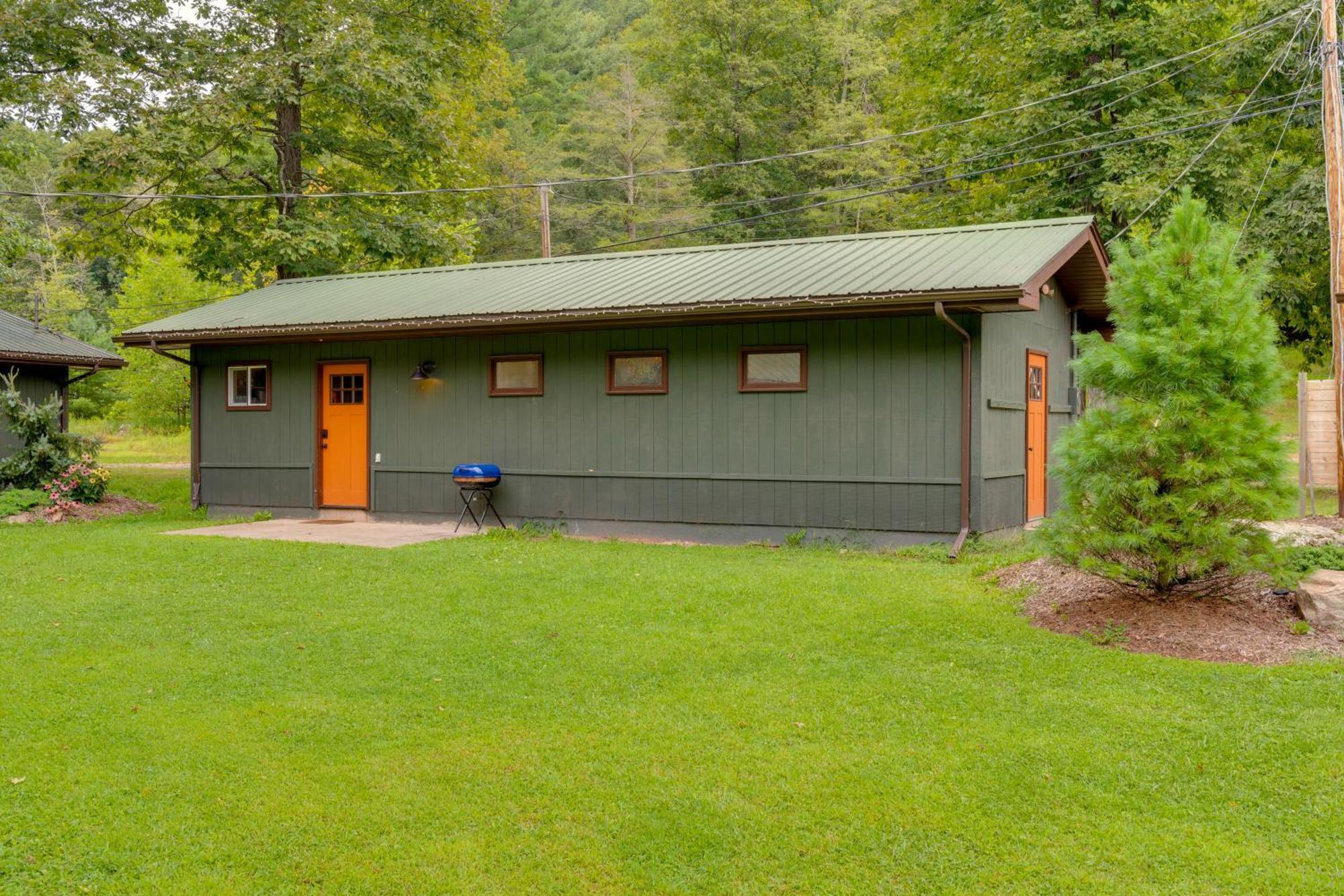 Peaceful Cabin About 9 Mi To Worlds End State Park! Villa Hillsgrove Exterior photo