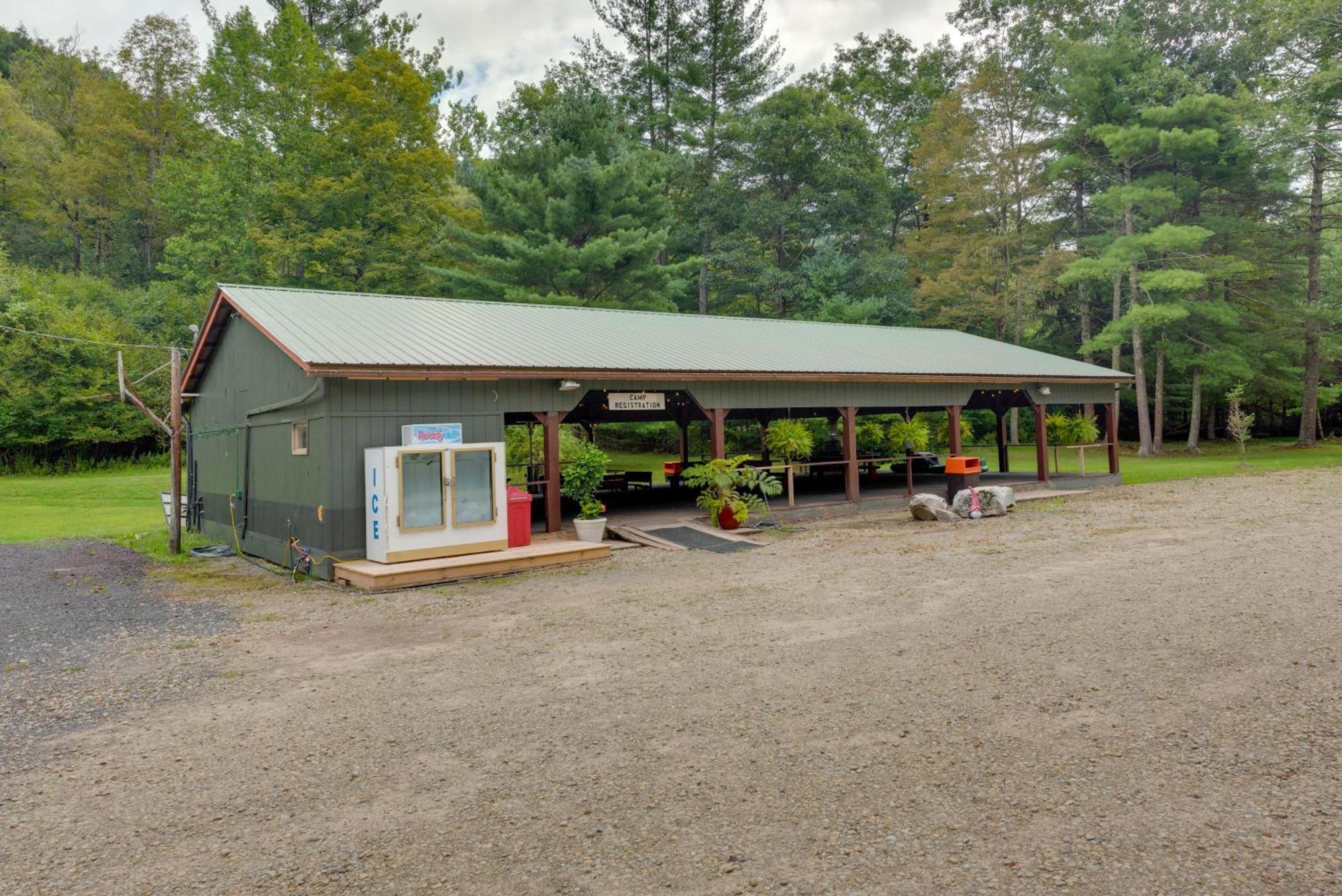 Peaceful Cabin About 9 Mi To Worlds End State Park! Villa Hillsgrove Exterior photo